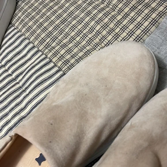 J Slides - Picture 6 of 12